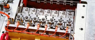 冷間圧造と熱間鍛造：ファスナーにはどちらが良いか？